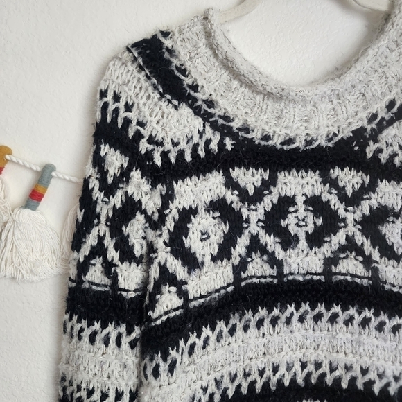 Free People Wool Blend Open Knit Aztec Boho Print Crewneck Pullover XS White - Picture 8 of 11
